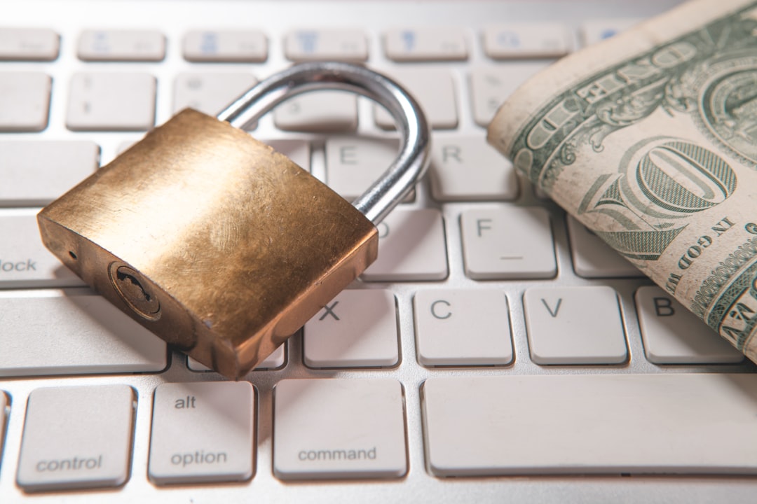 Comparison chart showing overdraft protection alternatives for checking accounts